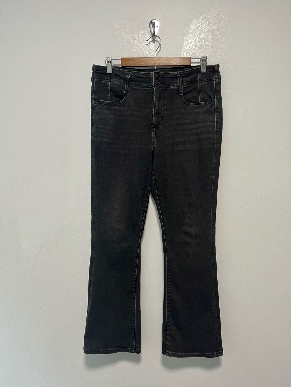 American Eagle High Rise Skinny Kick Flare Jeans Black 12 X SHORT